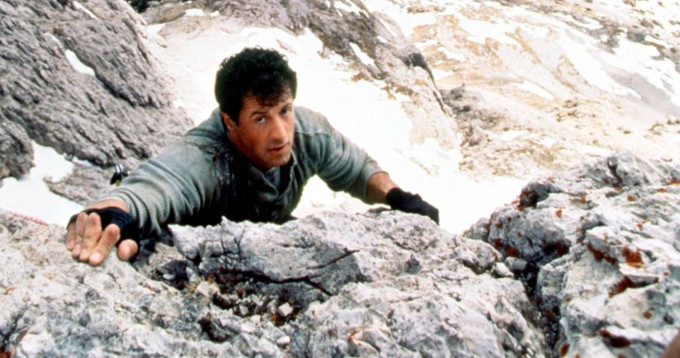 Cliffhanger_04